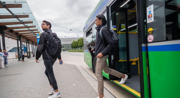 Students at bus loop